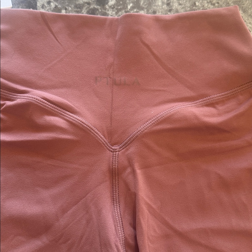Ptula shorts small - Picture 4 of 4